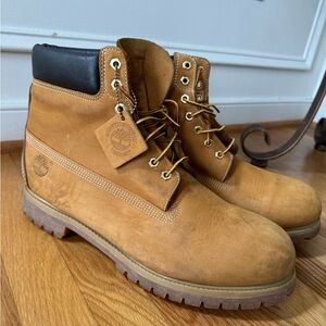 Men’s 14 M Timberland Boots
